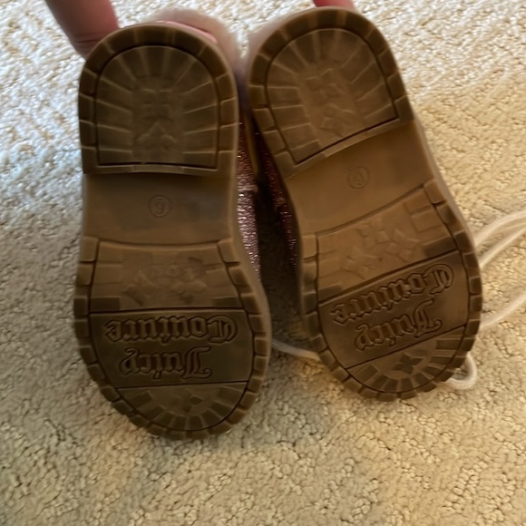 Juicy Couture pink sparkly boots. Size 6 (Toddler). - Picture 4 of 4